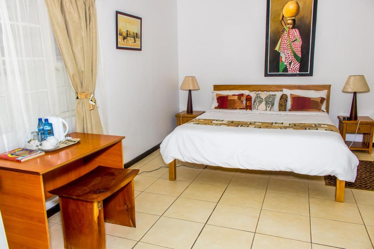 The Ad Lib Executive Lodge Lilongwe Exterior foto