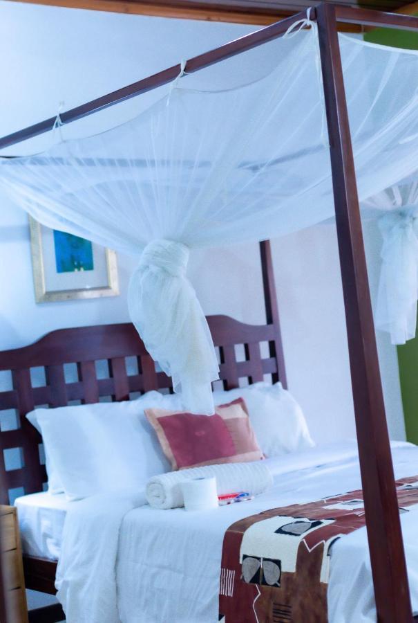 The Ad Lib Executive Lodge Lilongwe Exterior foto